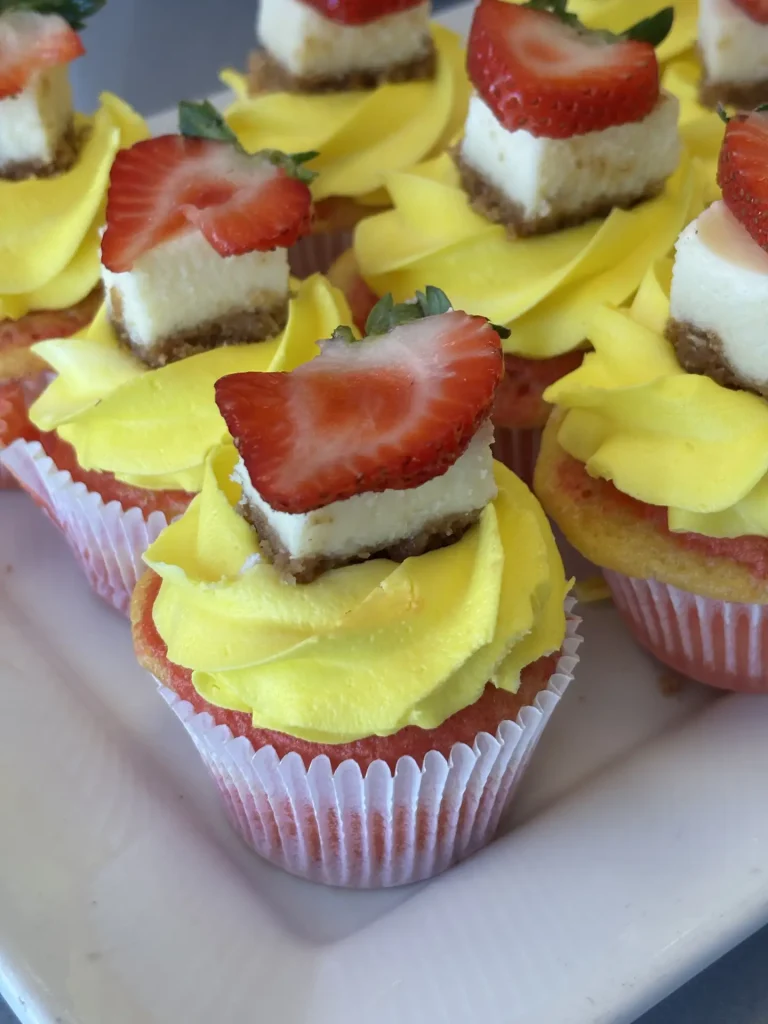 Strawberry crunch cupcakes